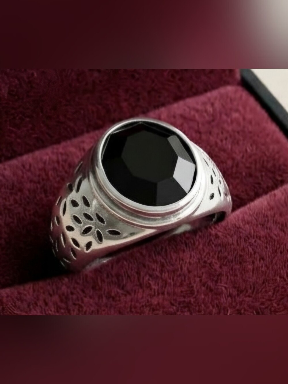 LASER CUT TEARDROP FILAGREE MENS BLACK OBSIDIAN SIZE 9 NEW QUALITY TITANIUM RING